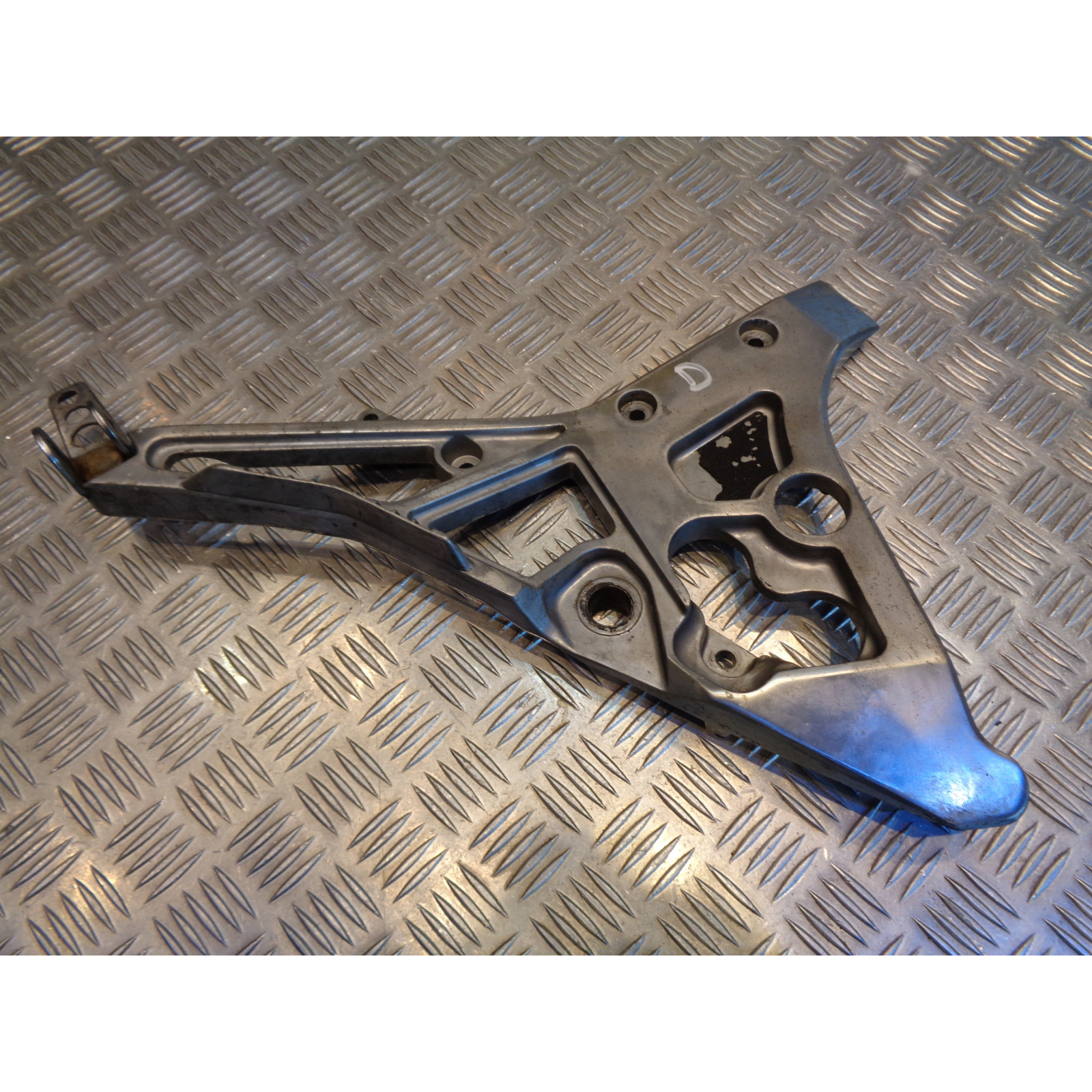 platine pour repose cale pied droit moto yamaha 1200 fj 3cx