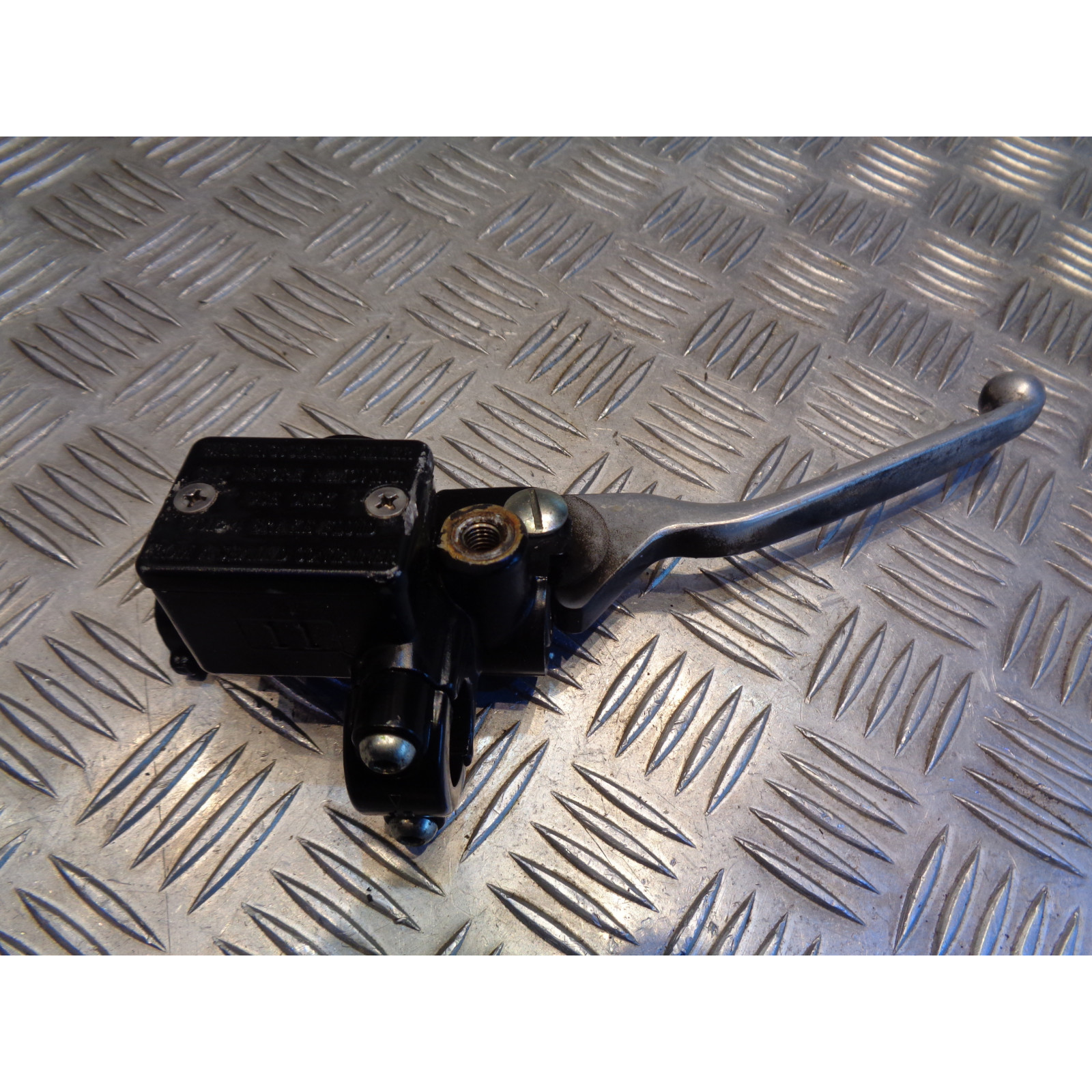 maitre cylindre frein avant scooter piaggio 50 zip 2 2009 - 15 lbmc25e 2 temps