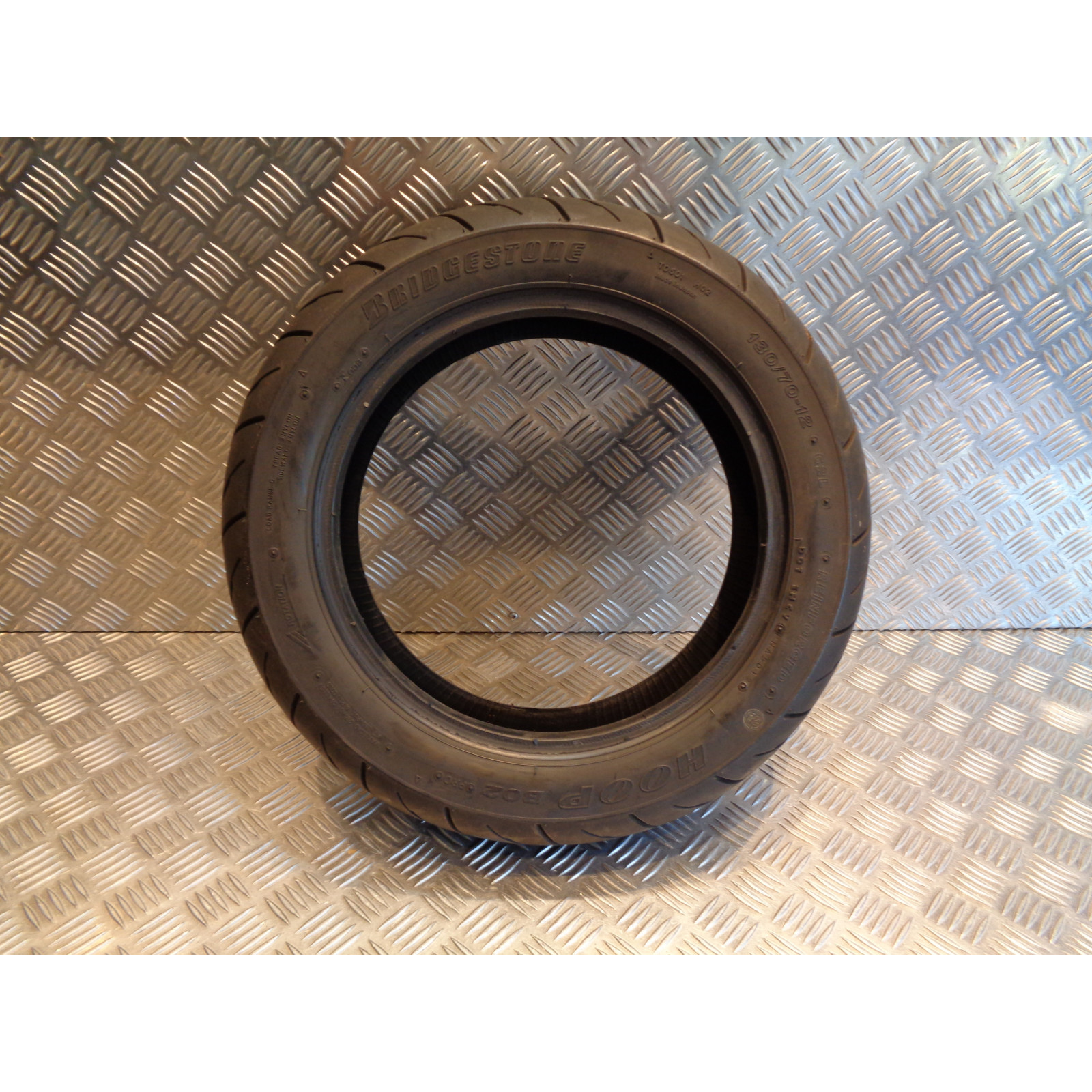 pneu scooter bridgestone hoop b02 pro 130 / 70 - 12 62l