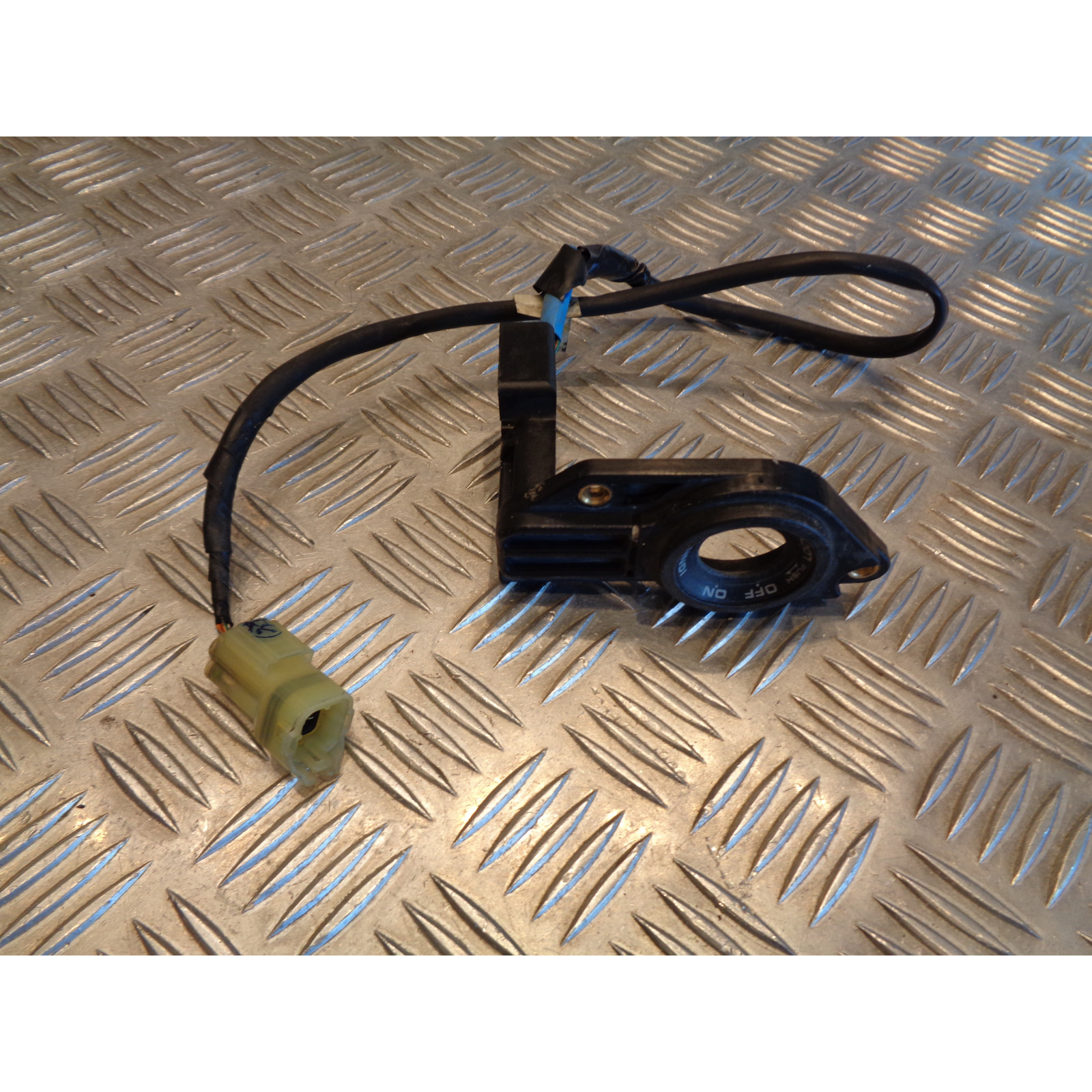 antenne detecteur puce cle code scooter honda fjs 600 silverwing 2002