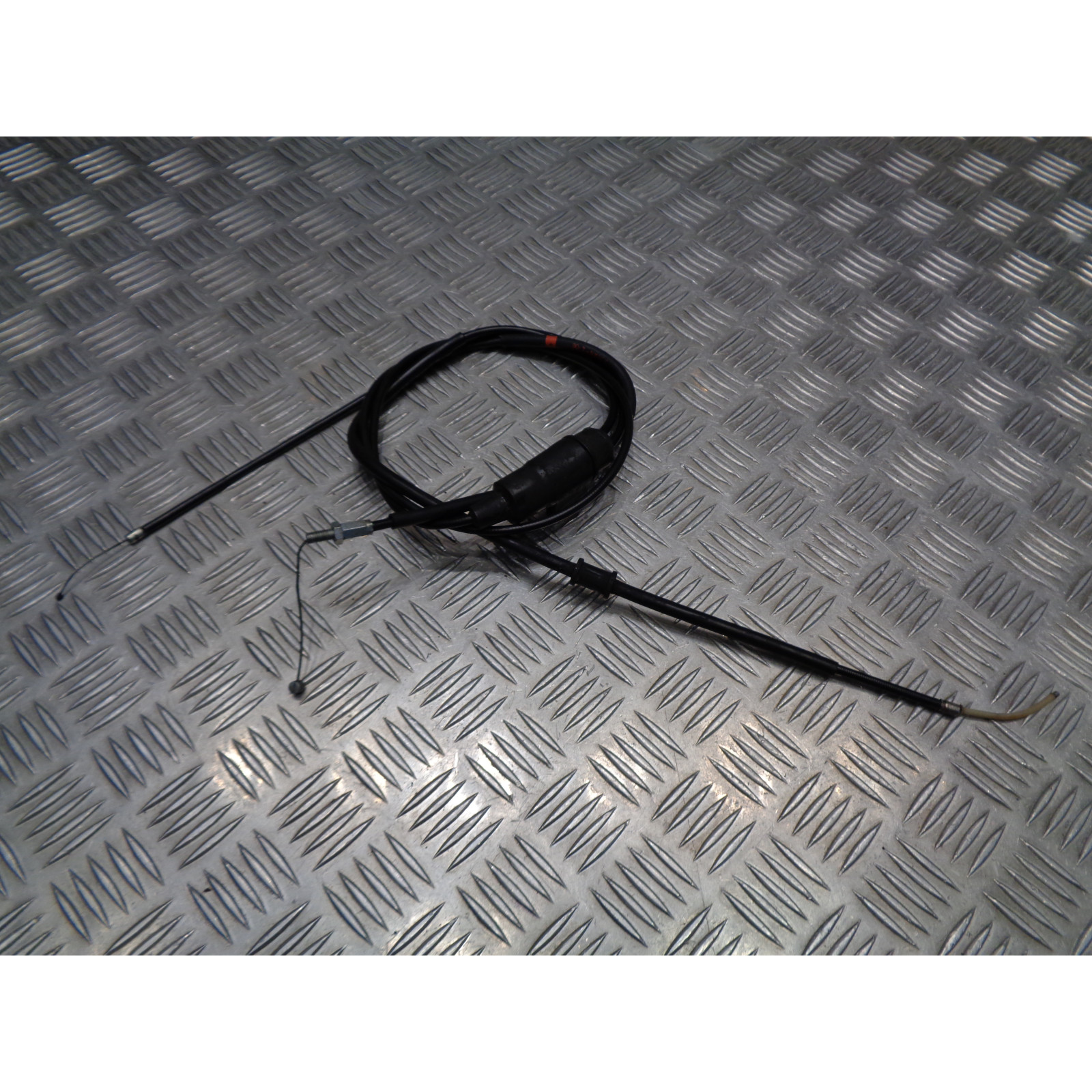 cable gaz accelerateur scooter piaggio 50 liberty 2 temps c42500 2009