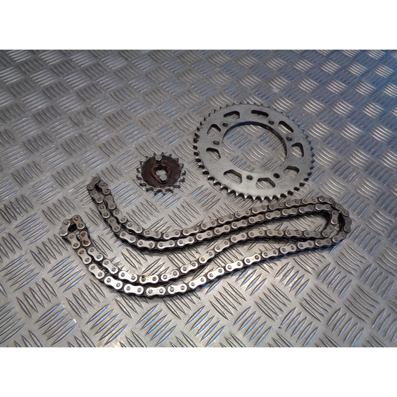 kit chaine pignon couronne moto derbi 125 senda baja sm supermotard sc2a1a 2006