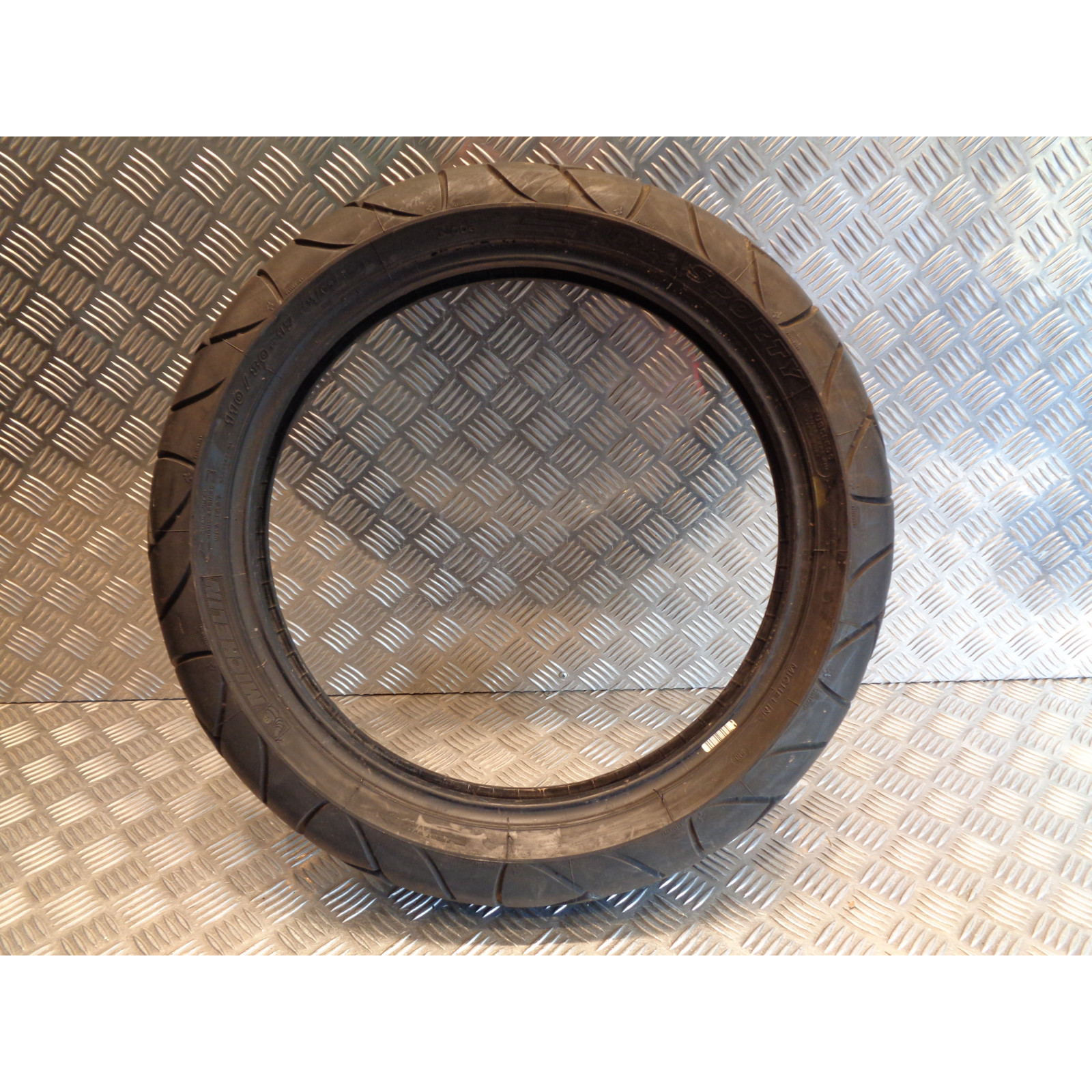 pneu moto michelin pilot sporty 110 / 80 - 17 m/c 57s