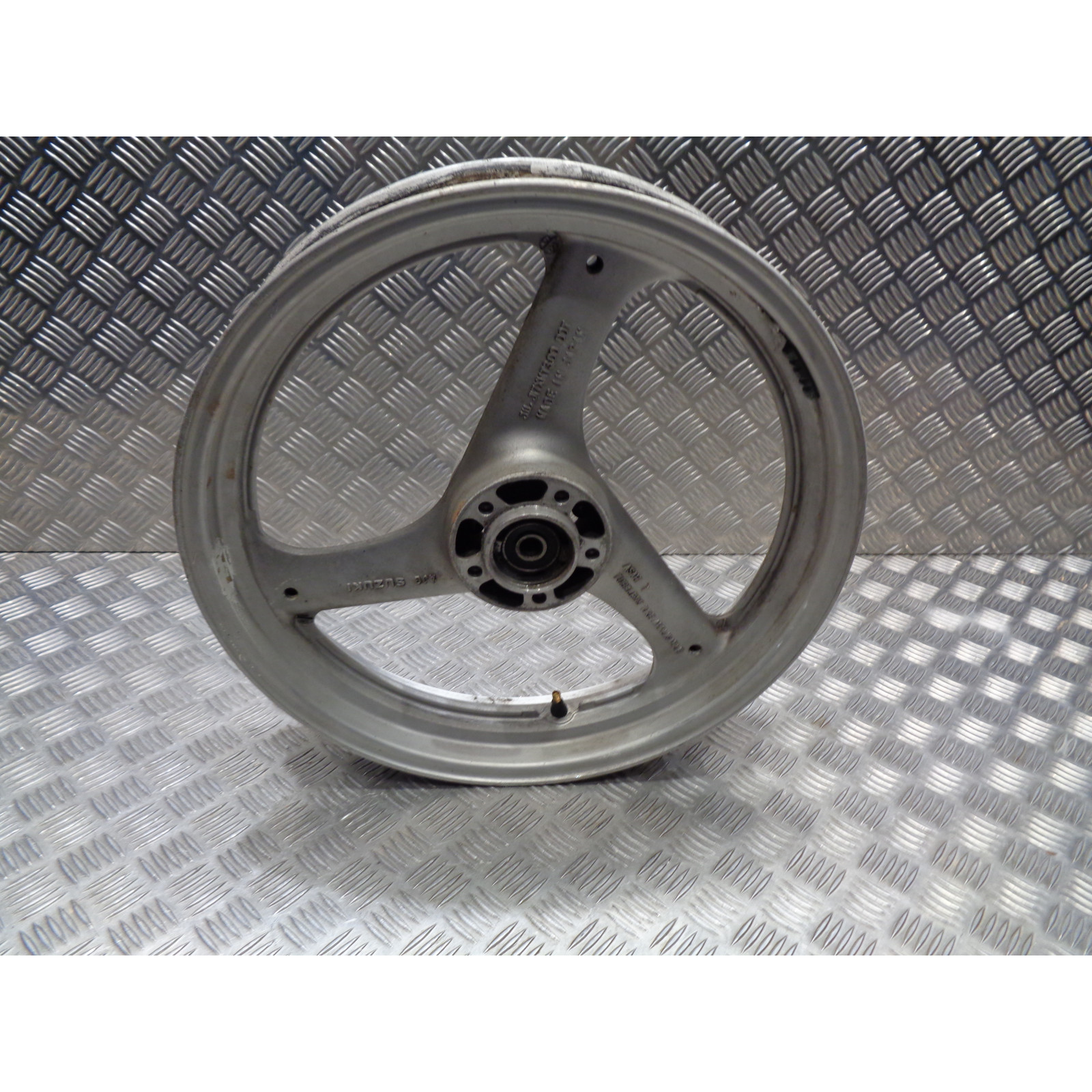 roue jante avant moto Suzuki gsx 750 f gsxf gsx-f gr78a