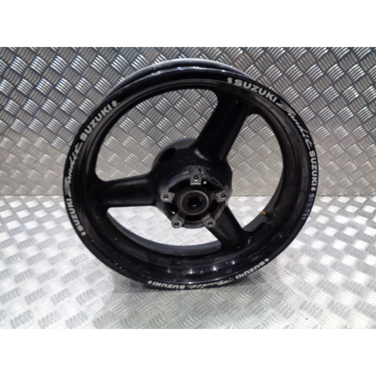 roue jante arriere moto suzuki gsf 600 bandit js1a8 2000 - 04