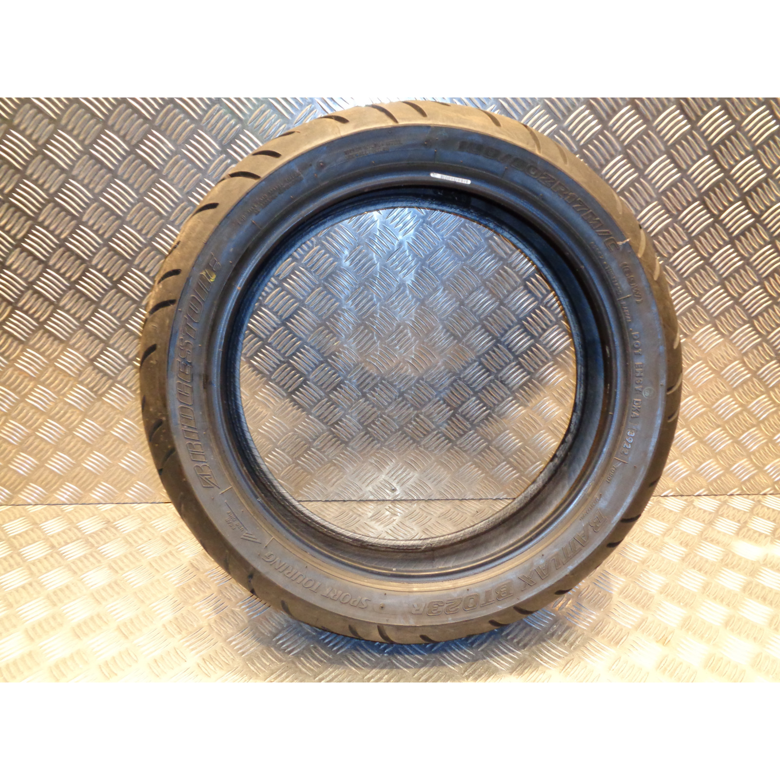 pneu moto bridgestone battlax bt023r 160 / 60 zr 17 m/c 69w