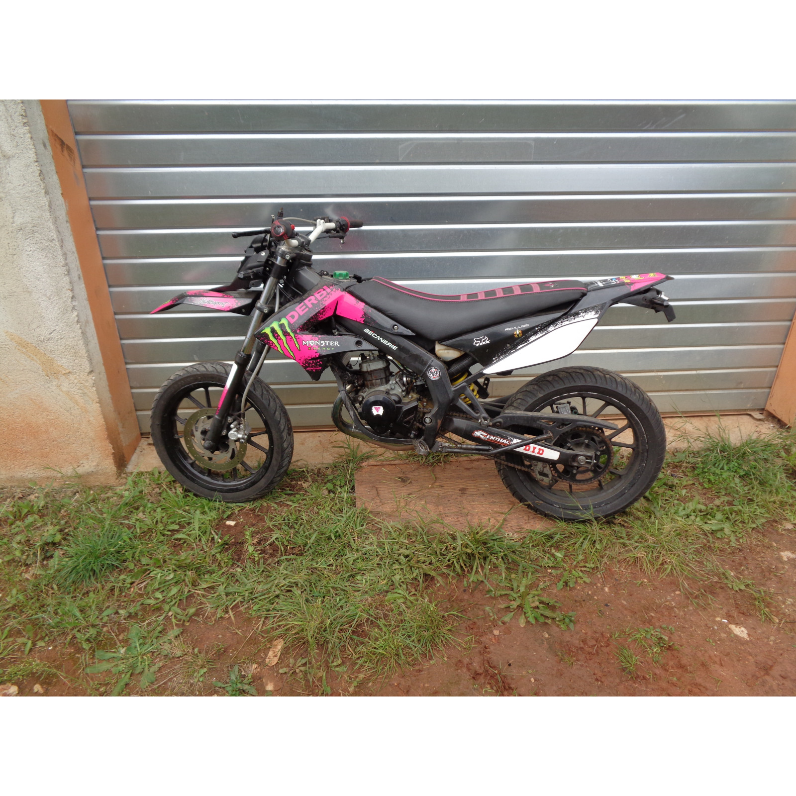 moto derbi 50 senda drd x-treme sm pour demande de pieces occasion