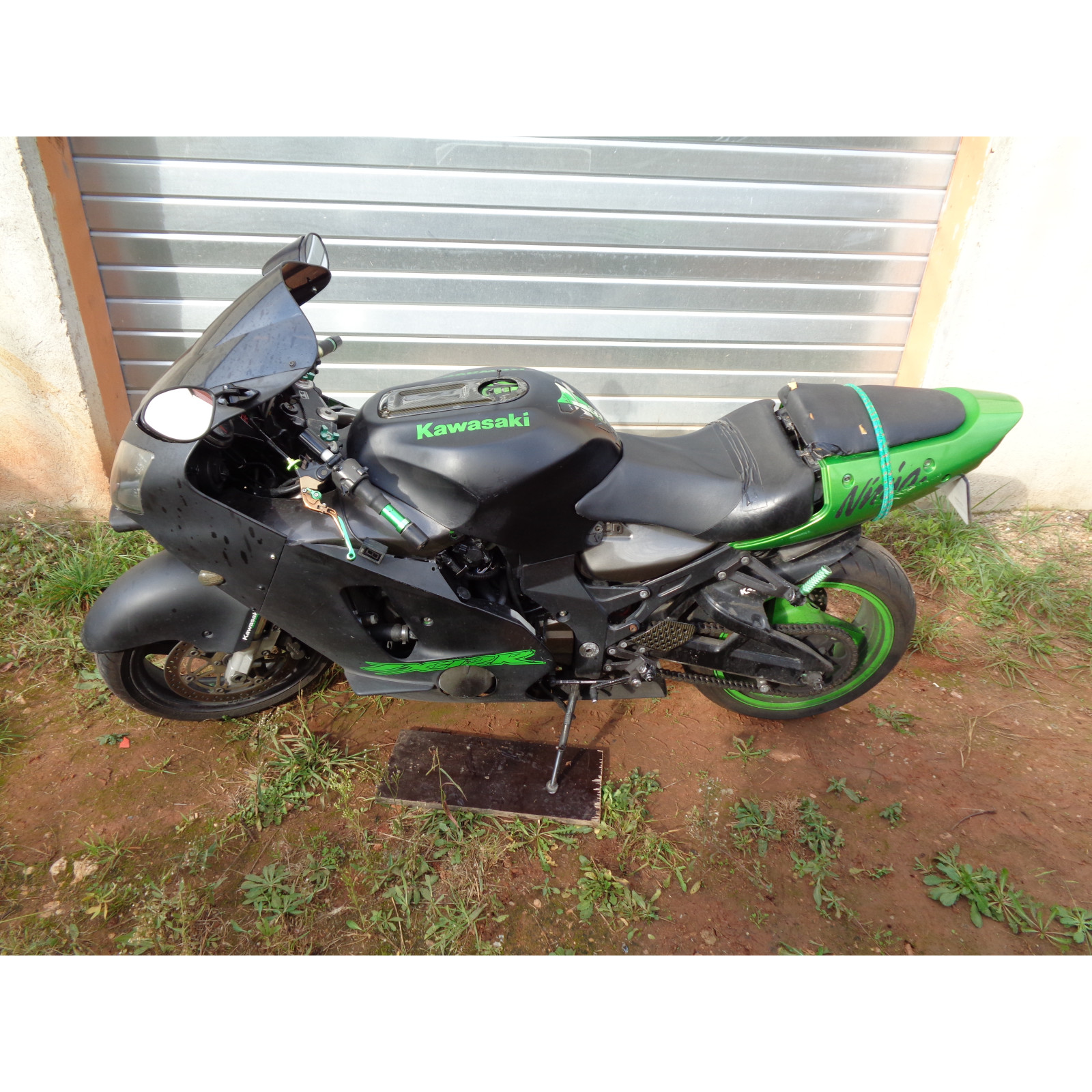 moto kawasaki zx-12r ninja zxt20aa pour demande de pieces occasion