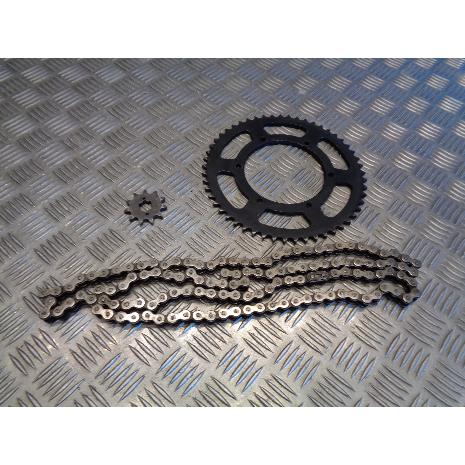 kit chaine pignon 11 dents x couronne 53 dents moto derbi 50 drd x-treme sm