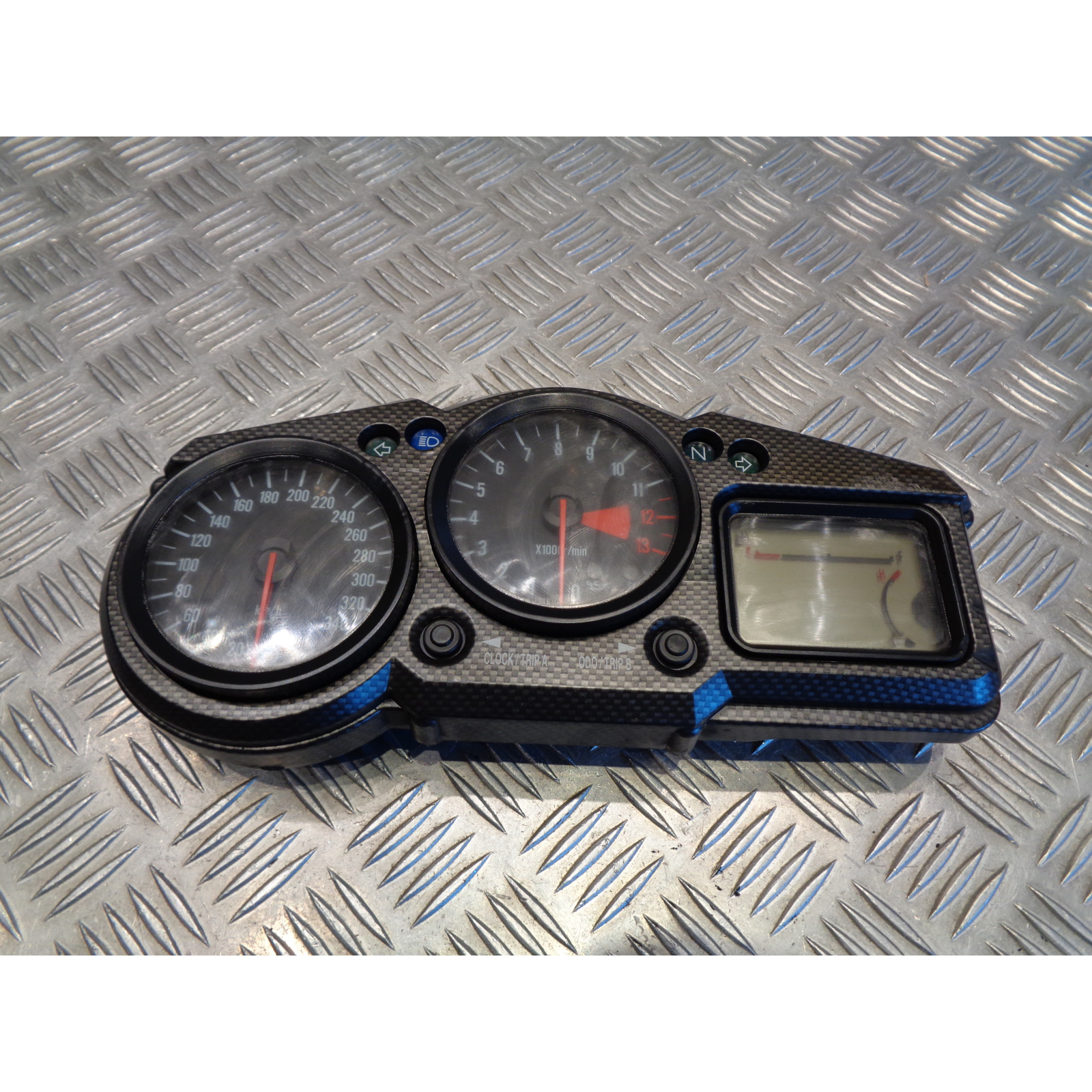 compteur vitesse tableau bord moto kawasaki zx12r 1200 ninja zxt20aa 2000