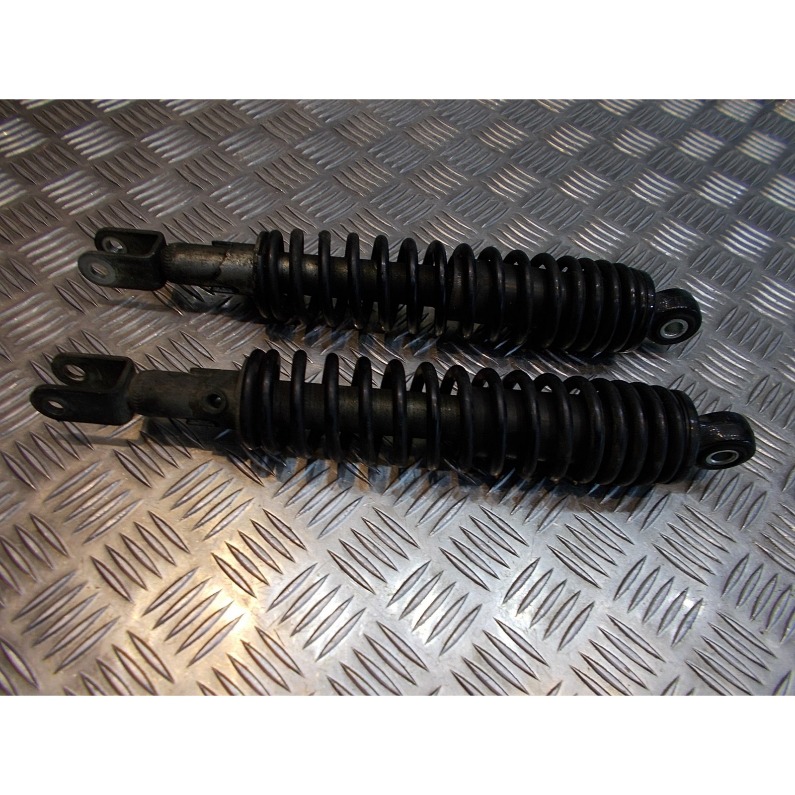 paire amortisseur suspension scooter suzuki uh 125 burgman 2002 - 06 bp111