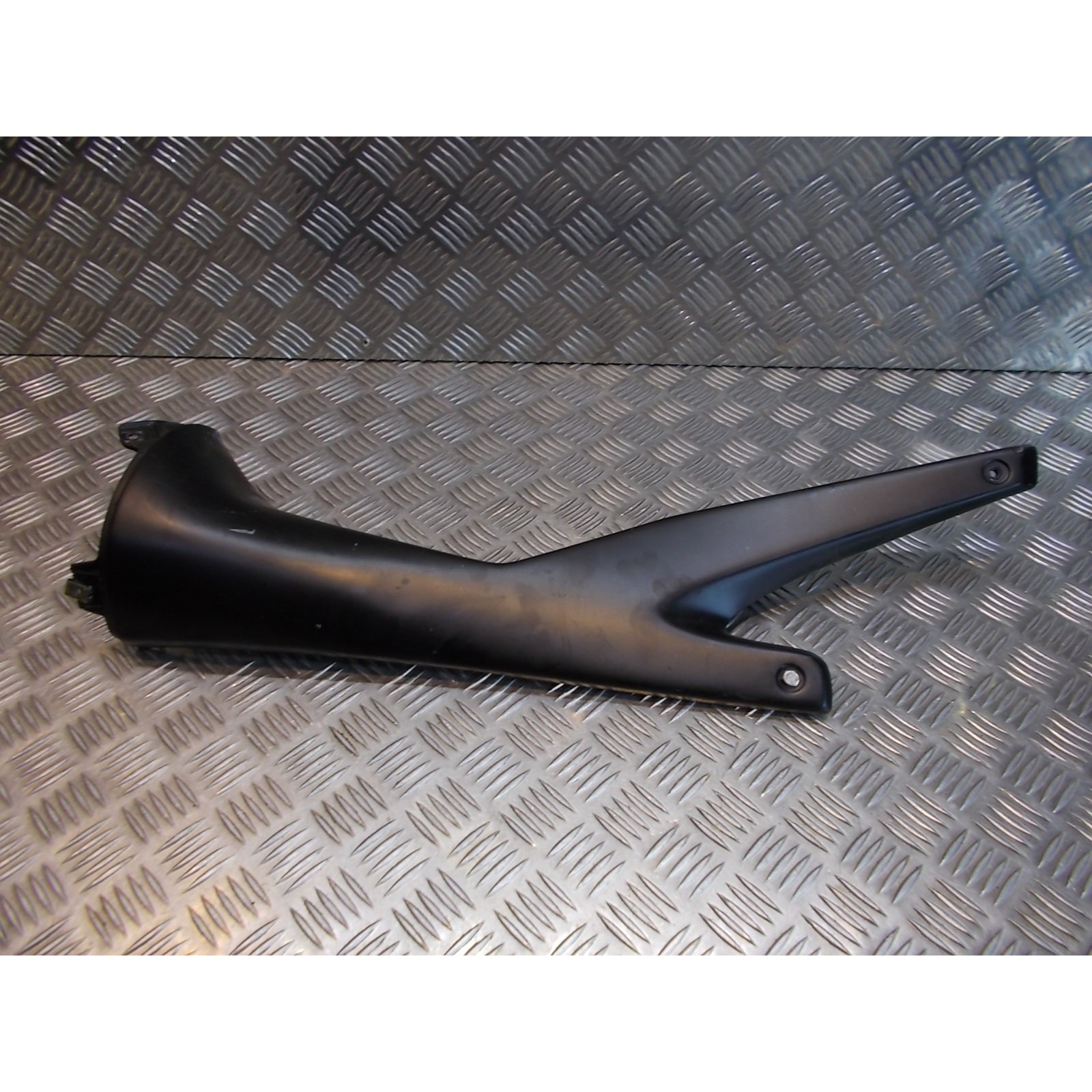 cache arriere laterale droit moto aprilia 125 rs rotax 122 zd4mpb carrosserie